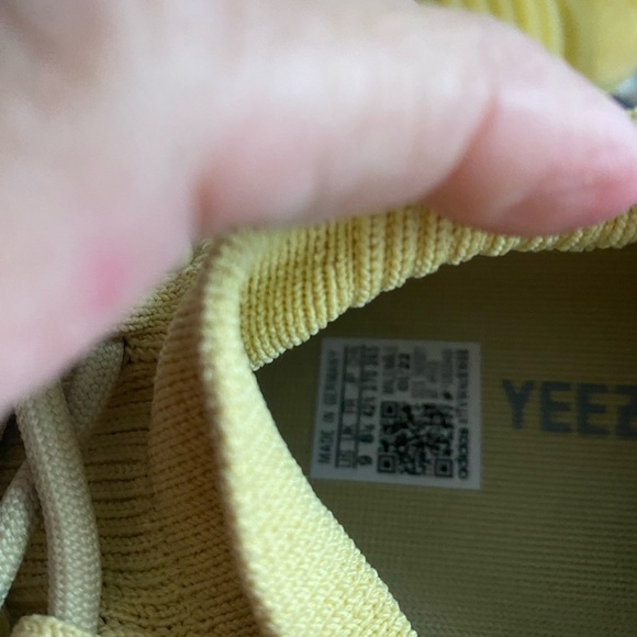 Yeezy Adidas 450 Sulfur sneakers - Picture 9 of 13